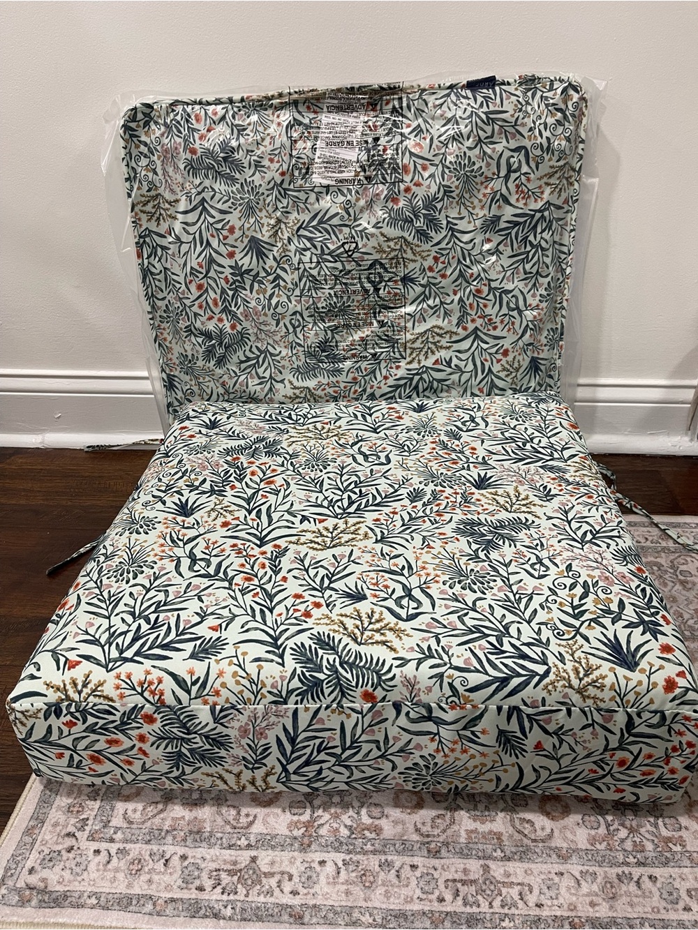 Ardene Botanical Foldable Floor Chair Cushion - White Green Orange